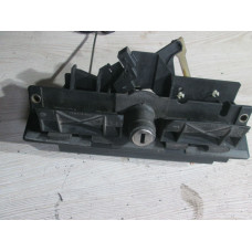  Замок багажника к  Audi  A4,  1997