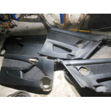  Обшивка двери (дверная карта) комплект к  Citroen  Xsara,  1998