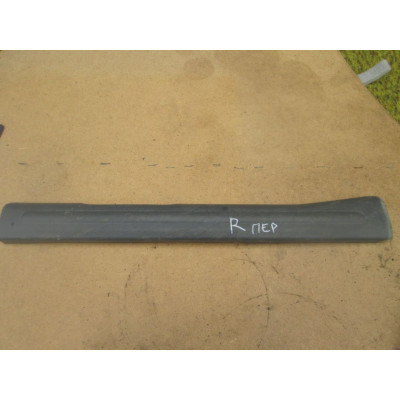  Накладка на порог внутренняя передняя правая к  Chevrolet  Lanos,  2007