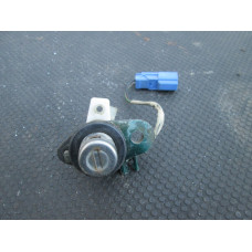  Личинка замка багажника к  Rover  416,  1998