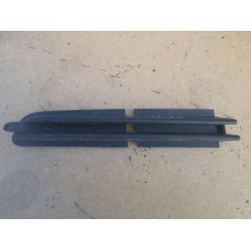  Заглушка (решетка) в бампер передний к  BMW  3 E46,  1998