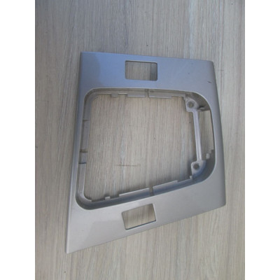  Накладка декоративная центральной консоли к  BMW  3 E46,  1998