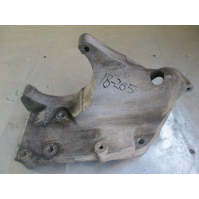  Кронштейн компрессора кондиционера к  Daewoo  Nubira,  1997