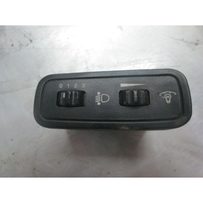 Кнопка корректора фар к  Daewoo  Nubira,  1997
