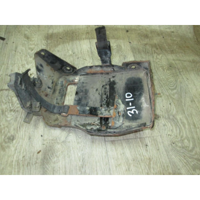 Полка аккумулятора к  Fiat  Bravo,  1998