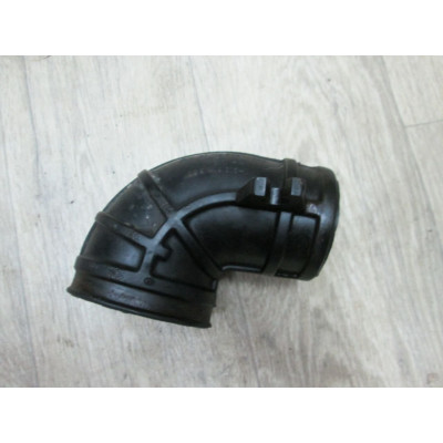  Патрубок воздушного фильтра к  Opel  Omega,  1996