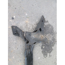  Балка подвески передняя (подрамник) к  Ford  Escort,  1998