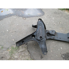  Балка подвески передняя (подрамник) к  Ford  Escort,  1998