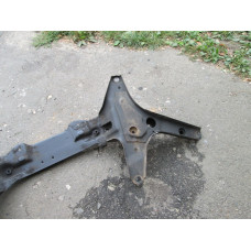  Балка подвески передняя (подрамник) к  Ford  Escort,  1998