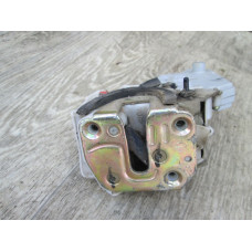  Замок двери задней левой к  Nissan  Primera,  1999