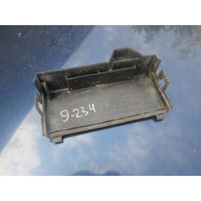  Крышка блока предохранителей к  Renault  Megane,  1999