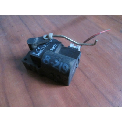  Моторчик заслонки печки к  Mitsubishi  Galant,  1995