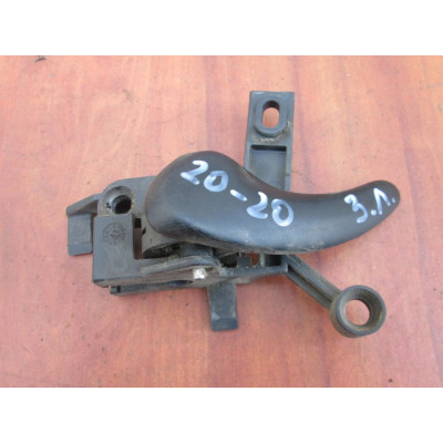  Ручка внутренняя задняя левая к  Ford  Galaxy,  1998