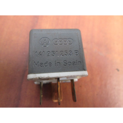  Реле (прочие) к  Ford  Galaxy,  1998