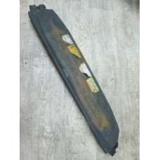  Заглушка (решетка) в бампер передний к  Audi  A4,  1996