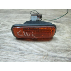  Повторитель передний левый к  Honda  Civic,  1998