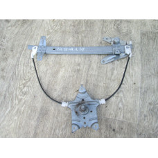  Стеклоподъемник задний правый к  Nissan  Primera,  2000