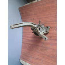  Цапфа передняя левая к  Mitsubishi  Galant,  1995