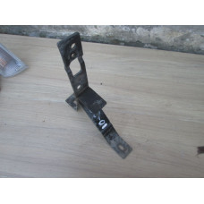  Кронштейн крепления бампера переднего к  Citroen  ZX,  1997