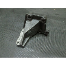  Кронштейн двигателя к  Ford  Mondeo,  1995