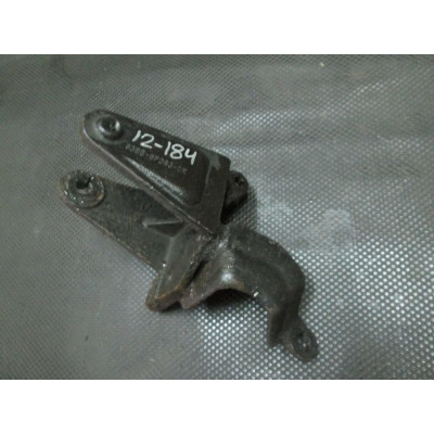  Кронштейн двигателя к  Ford  Mondeo,  1995