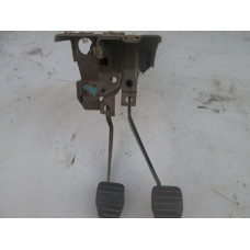  Узел педальный (блок педалей) к  Audi  100,  1985