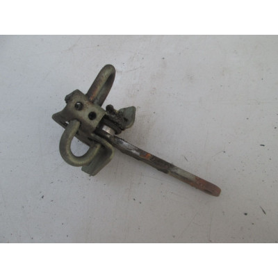  Ограничитель открывания двери передней к  Audi  100,  1985