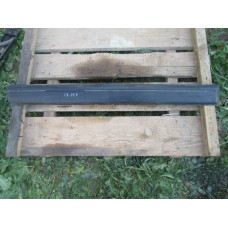  Накладка двери передней правой к  Audi  100,  1985