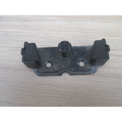  Петля крышки багажника к  BMW  3 E46,  1998