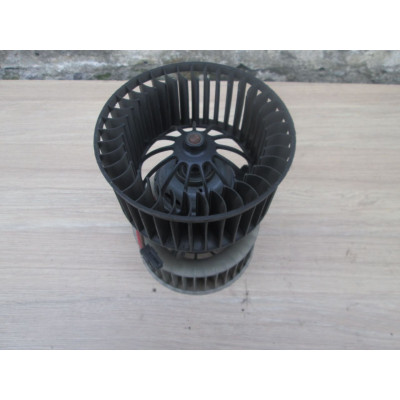  Моторчик печки к  BMW  3 E46,  1998