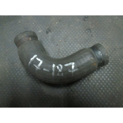 Патрубок (трубопровод, шланг) к  Nissan  Primera,  1993