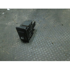  Кнопка центрального замка к  Nissan  Primera,  1993