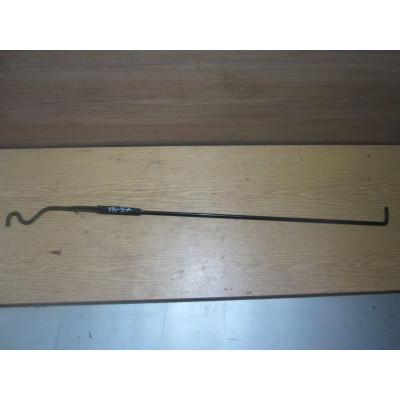  Держатель капота к  Daewoo  Nubira,  1997