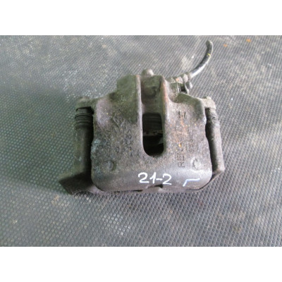  Суппорт передний левый к  Renault  Laguna,  1997