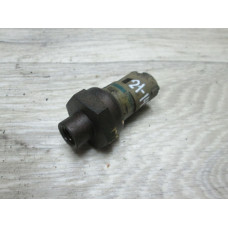 Датчик давления масла к  Renault  Laguna,  1997