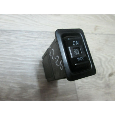  Кнопка (выключатель) к  Mitsubishi  Lancer,  1994