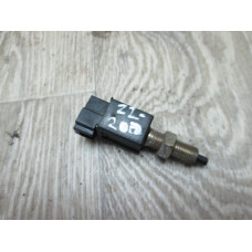  Датчик педали тормоза (лягушка) к  Mitsubishi  Lancer,  1994