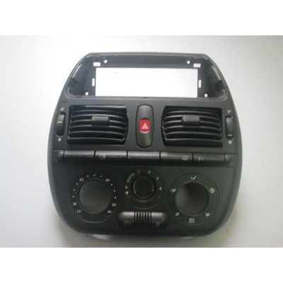  Накладка декоративная центральной консоли к  Fiat  Marea,  1999