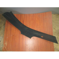  Накладка внутренняя на заднюю панель кузова к  Mercedes  C W202,  1998