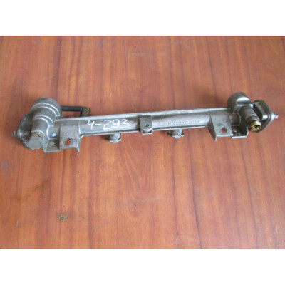  Топливная рампа к  Mercedes  C W202,  1998