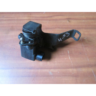  Датчик положения дроссельной заслонки к  Mercedes  C W202,  1998