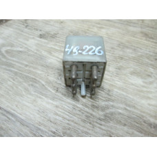  Реле (прочие) к  Mercedes  ,  0000