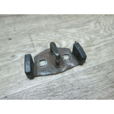  Ответная часть замка багажника к  Daewoo  Nubira,  2003