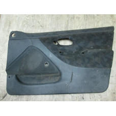 Обшивка двери передней правой (дверная карта) к  Ford  Mondeo,  1995