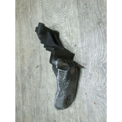  Кронштейн двигателя к  Daewoo  Nubira,  2000