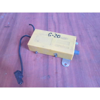  Усилитель антенны к  Ford  Sierra,  1992