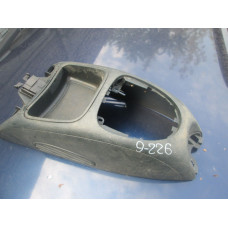 Консоль салона (кулисная часть) к  Renault  Megane,  1999