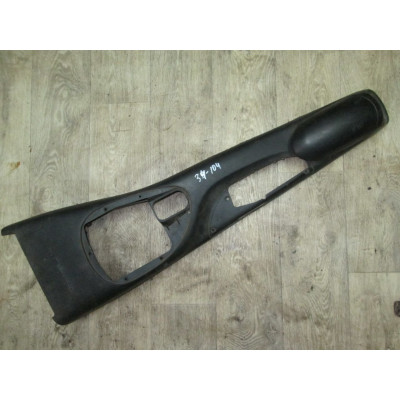  Консоль салона (кулисная часть) к  Ford  Escort,  1998