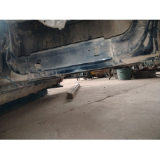  Дверь задняя правая к  Audi  80,  1990