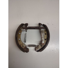  Механизм развода задних тормозных колодок правый к  Audi  80,  1990